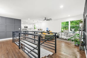 Interior - 25+ Couples & Families 2 BD 1BA Near Mercedes Benz Stadium, Hartsfield-Jackson (Atlanta)