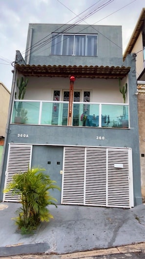 Front of property - Aconchego de Lugar - Eri&Douglas (Belo Horizonte)