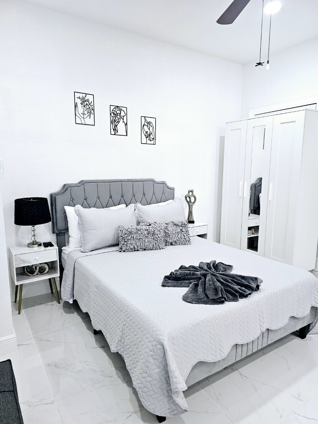 1 bedroom, iron/ironing board, internet, bed sheets