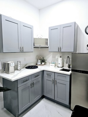 Microwave, stovetop