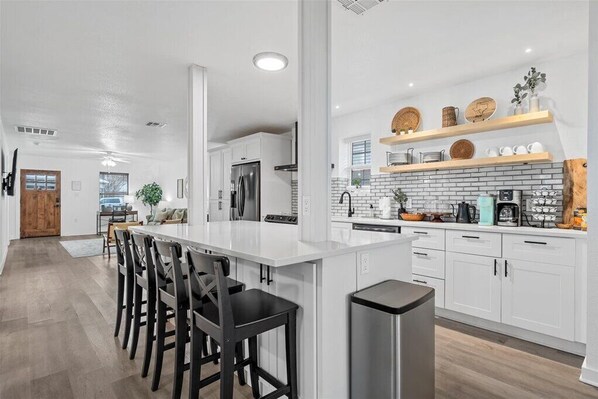 Microwave, oven, stovetop, dishwasher