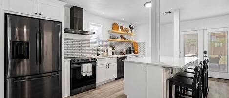 Microwave, oven, stovetop, dishwasher