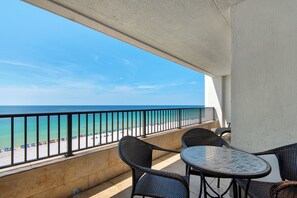 Outdoor dining - 2-bdr 2-bth condo with phenomenal views of the Gulf with Beach Service Included (Destin)