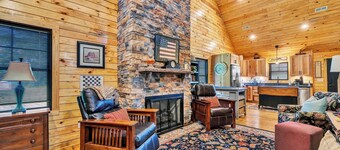 Retreat By The Creek …near the charming town of New Castle and hiking trails