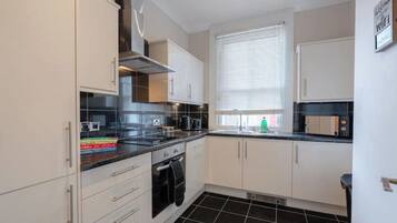 Microwave, oven, stovetop, dishwasher