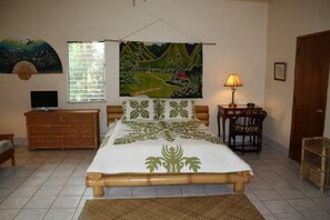 1 bedroom, desk, free WiFi, bed sheets