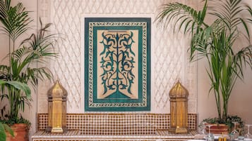 Free daily full breakfast