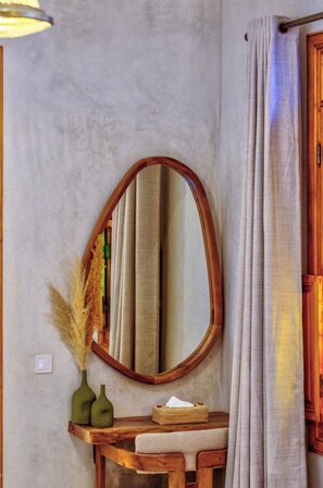 Royal Triple Room, Patio | In-room safe, free WiFi - Riad Al Ghazlan (Marrakech)