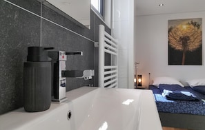 3 habitaciones y wifi gratis