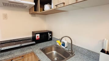 Condo, 1 habitación, balcón | Interior