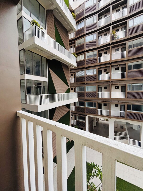 Room, 1 Bedroom, Balcony | Balcony