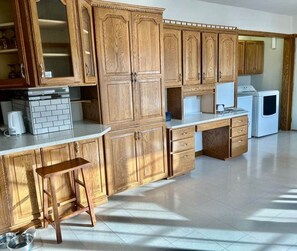 Unclassified image, 3 of 29, button