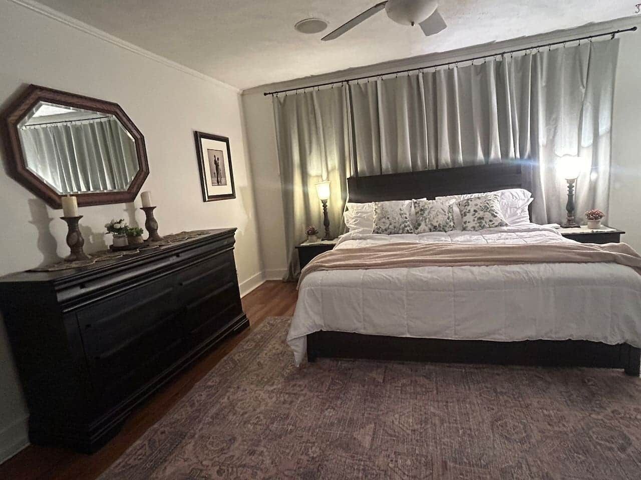 4 Schlafzimmer, Bügeleisen/Bügelbrett, WLAN, Bettwäsche