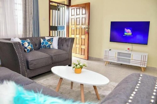 Elegant fully furnished 2bdrm @ 360 Luxury