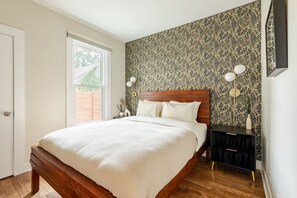 3 Schlafzimmer, Bügeleisen/Bügelbrett, WLAN, Bettwäsche