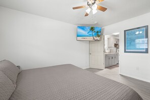 1 bedroom, WiFi, bed sheets