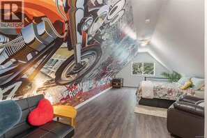 1 bedroom, free WiFi, bed sheets