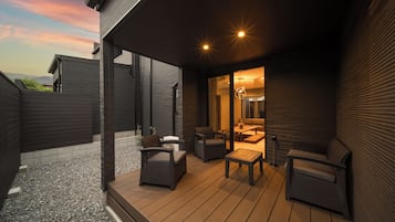 Habitación Confort, balcón, vista a la montaña | Terraza o patio