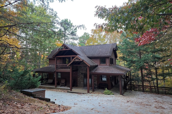 This cabin is close to everything yet tranquil.