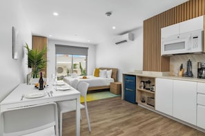 Fridge, microwave, coffee/tea maker, toaster