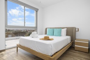 2 chambres, fer et planche à repasser, lit de bébé portatif, Wi-Fi