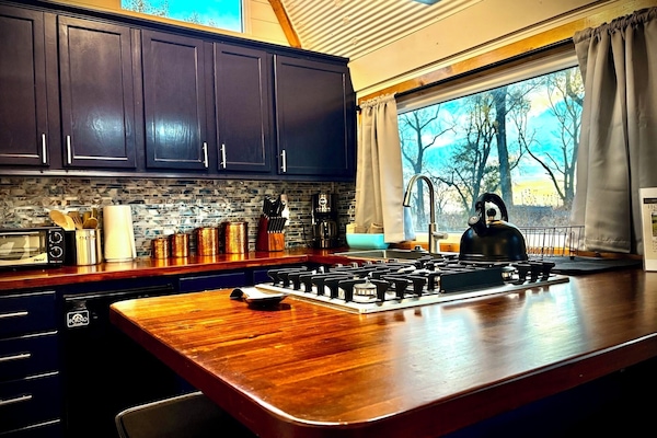 Micro-ondes, plaque de cuisson, lave-vaisselle