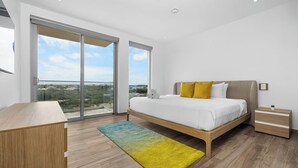 2 bedrooms, iron/ironing board, travel crib, WiFi - NEW 2BR Condo  Pool, Gym, & Steps from Palm Beach (Palm Beach)