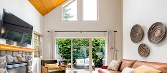 Welcome to Ravensong Cottage!