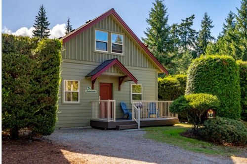 Welcome to Ravensong Cottage!