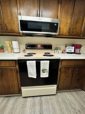 Microwave, oven, stovetop, dishwasher