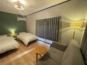 3 bedrooms, WiFi, bed sheets