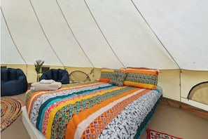 1 habitación, internet y ropa de cama