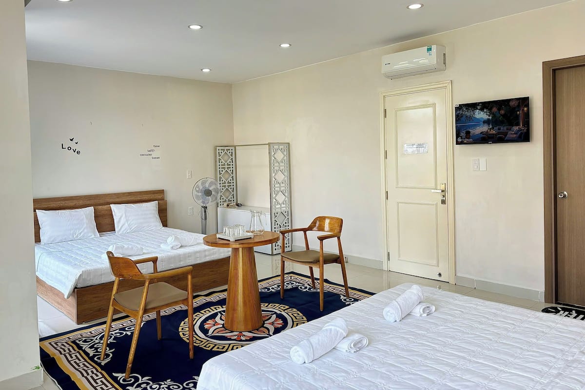 Comfort Quadruple Room, Balcony, Garden View | Desk, free WiFi, bed sheets