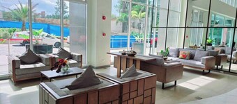 Room-new Premium Condo at the Center of