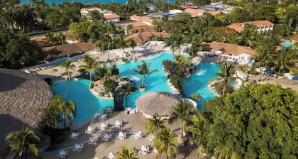 Villas Park VIP at Lifestyle Resort — Villas Only | Mandatory All-Inclusive Paid at Resort