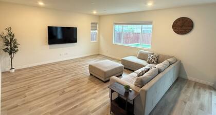 Gorgeous Home in Heritage Lake Community