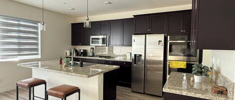 Microwave, oven, stovetop, dishwasher