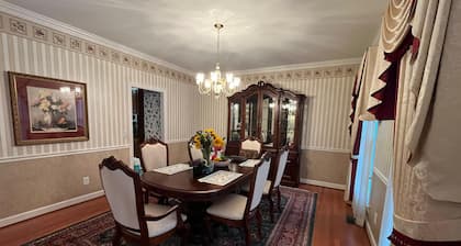 Cozy 2-bedroom house in a peaceful town of Mt. Juliet between the lakes