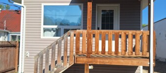 Cozy 2 Bedrooms in a stylish home in Central Brandon