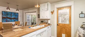 Route 66 Hope Ranch House