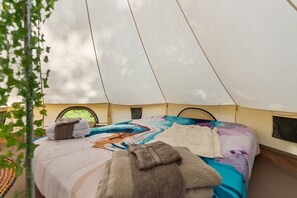 1 habitación, internet y ropa de cama
