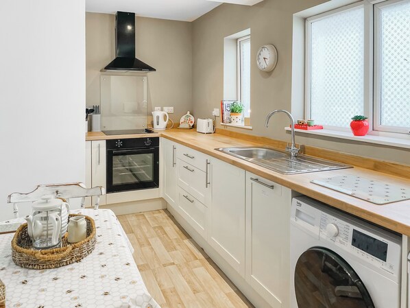 Dishwasher - 2 bedroom accommodation in Wooler (Wooler)