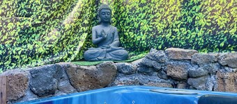 Atypical house in the wild south of Reunion Island