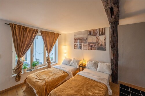 Luminous Suite In Brussels - Elegant Design