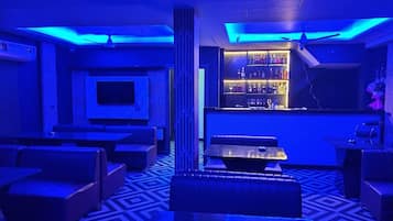 Bar (en la propiedad)