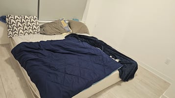 1 多间卧室、WiFi