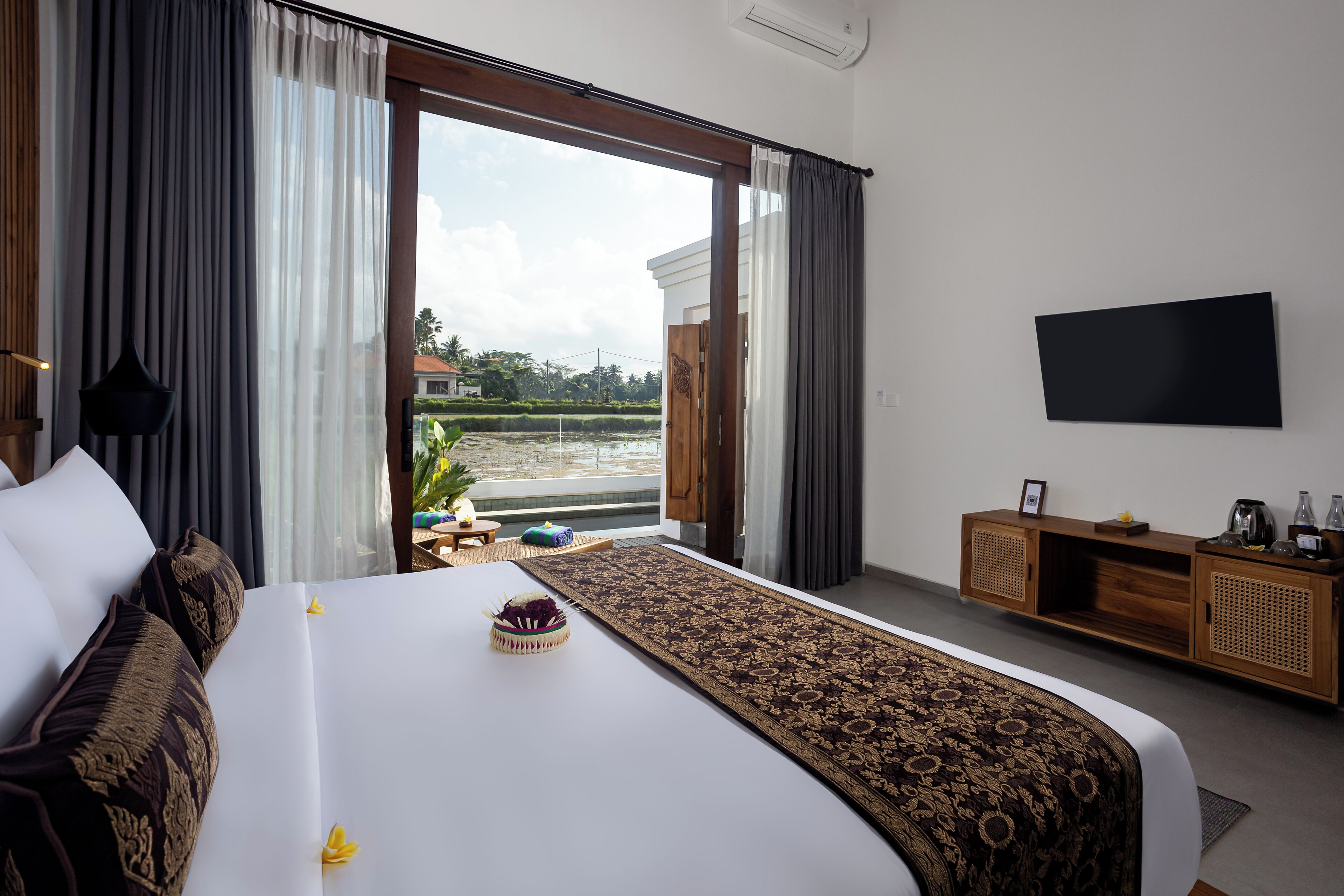 Villa, 1 chambre, piscine privée (Shinta) | Coffres-forts dans les chambres, bureau