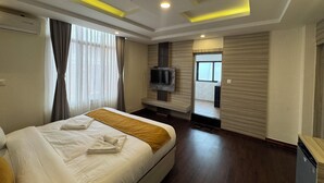 ห้องซูพีเรียดับเบิล | พื้นที่ทำงานแบบใช้แล็ปท็อป, ห้องเก็บเสียง, Wi-Fi ฟรี, ผ้าปูที่นอน