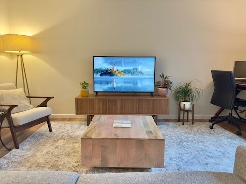 Home in Beaverton, 15mins from Downtown Portland