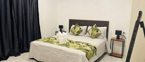 2 soveværelser, strygejern/strygebræt, internetforbindelse, sengetøj